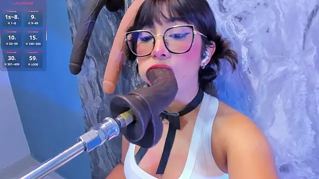 Chat XXX en directo de linda_sofi__
