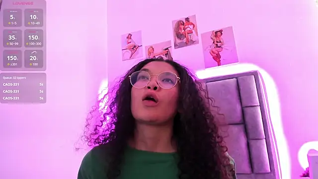 Chat +18 de Luna_jone ao vivo
