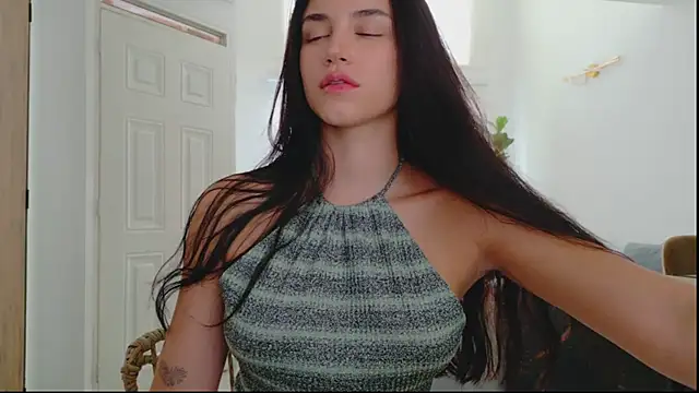 Chatroom XXX en direct de GrettaBenett