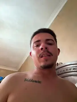 Webkamerová show Hotguyj