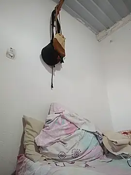 Bigassmommy_x Adlı Modelin Canlı XXX Sohbeti