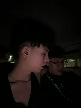 แชท XXX สดของ yoursexyjose