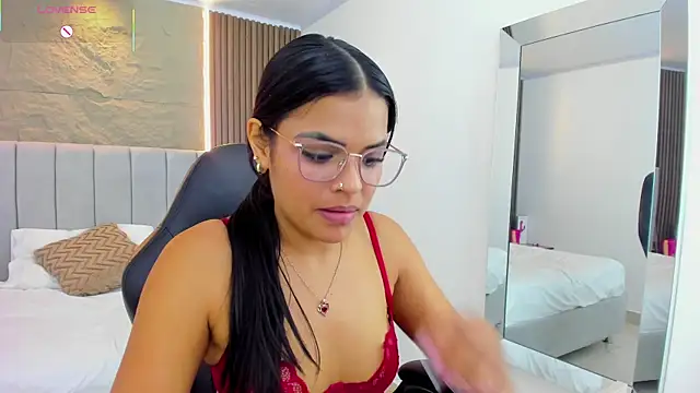 LISAPALMER7 现场XXX聊天