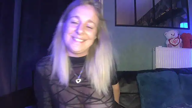 Delichieuse5's Live XXX Chat