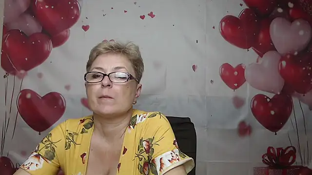 צ'אט XXX בשידור חי של EmiliaGree