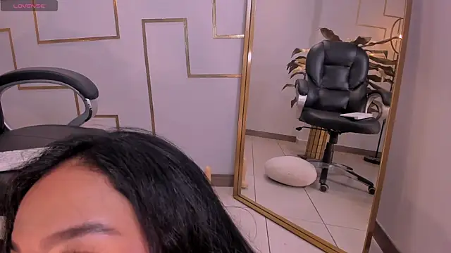 MollyJones_'s Live XXX Chat
