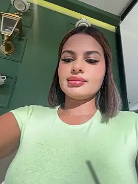 Irina_Velvett Pertunjukan Webcam