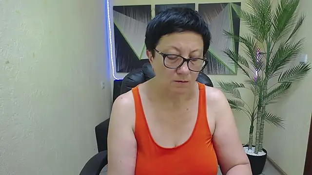 EmilyL0ve 라이브 XXX 채팅