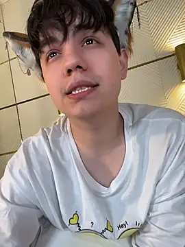 FetishFox 网络视讯表演