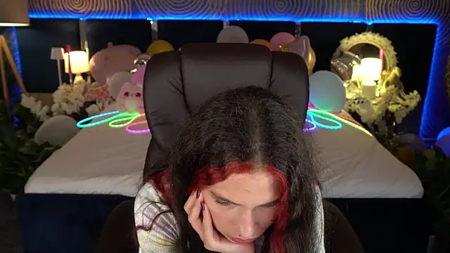 Chat XXX en directo de BabyFlowerr