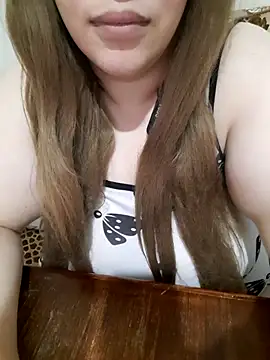 Madam_bezzzoul Show in webcam