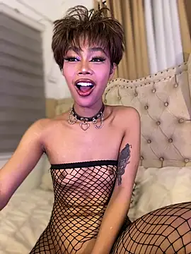 Innocent_yanixx69's Live XXX Chat
