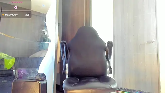 Онлайн чат XXX Dimitri_Bass