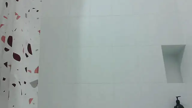 aylinblushing's Live XXX Chat