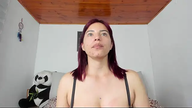 Arenne_rouse's Live XXX Chat