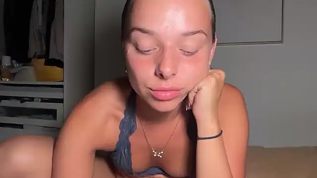 KayleeBella Webcamshow