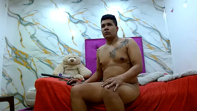 STEVEN-ANGEL Adlı Modelin Canlı XXX Sohbeti