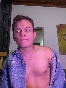 _Leo_Boy Шоу с уебкамера