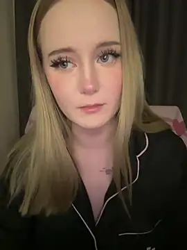 Chat +18 de Rachelwebs ao vivo