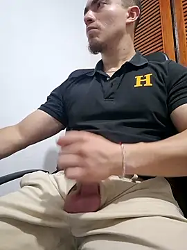 TouchDaddy4 Live XXX-chat