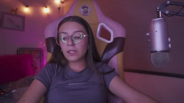 Chat XXX Live milly_kenner