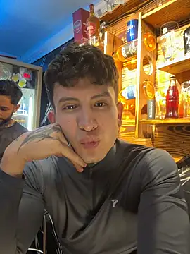 _Tomy08calderon live XXX chat