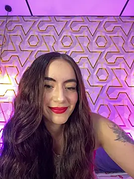 MelanyyJhonson15 Adlı Modelin Canlı XXX Sohbeti