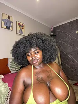 Honeycoco0211 Adlı Modelin Canlı XXX Sohbeti