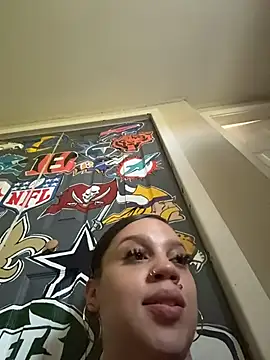 Czat XXX na żywo – QueenNuttCollector
