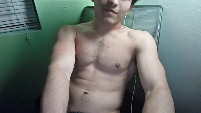 boxer21yearsol élő XXX-chatje