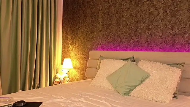 ChloeBelleXのライブXXXチャット