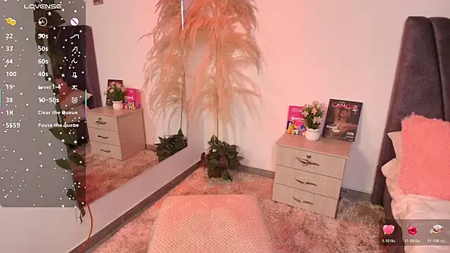 miaoconell Chat XXX live