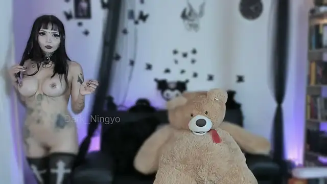 Dark_ningyo1's Live XXX Chat