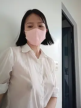 Emma_LinhのライブXXXチャット