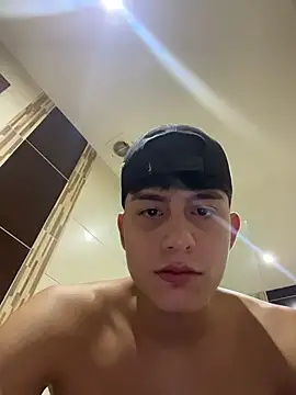 Lander_Cruz Live XXX Chat