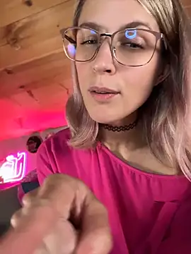 Chat XXX en directo de LittleLoftAngel