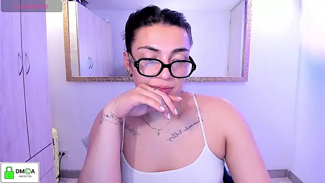 EricaVanderhill Live XXX-Chat