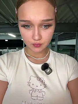 Hannah-2007 Live XXX-Chat