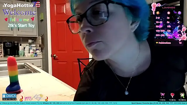 YogaHottie76 Live XXX-Chat