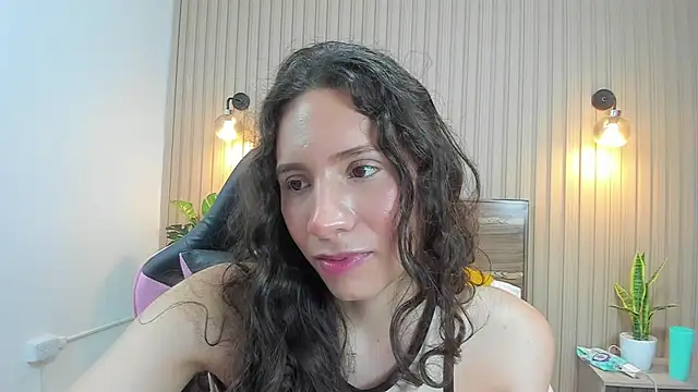Онлайн чат XXX valeryn__rosse
