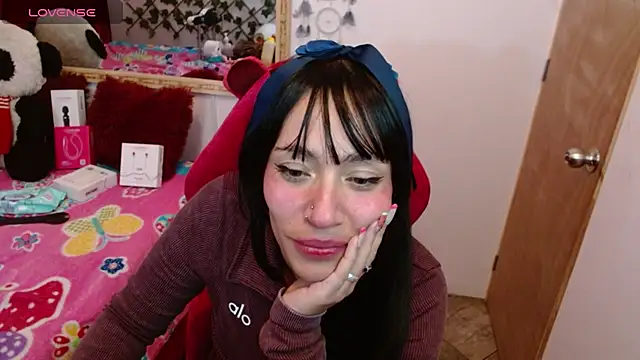 Chat XXX en directo de IVET_CUTE1