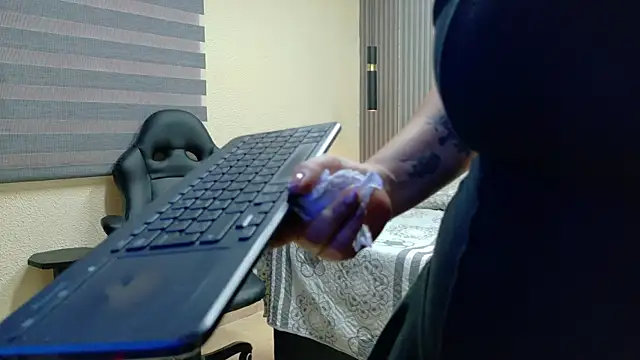Britney_taylor_'s Live XXX Chat