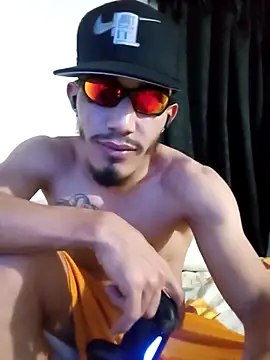 Dominant_kiingn Live XXX chat