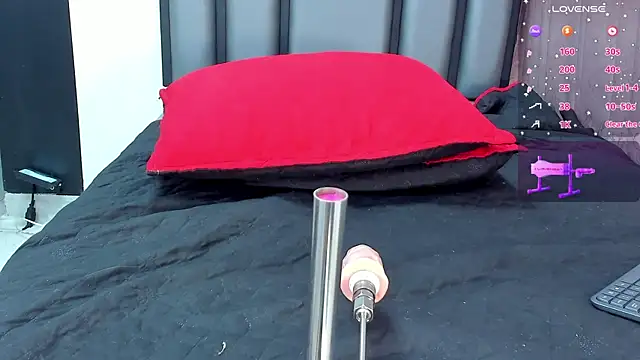 Harmony-01's Live XXX Chat