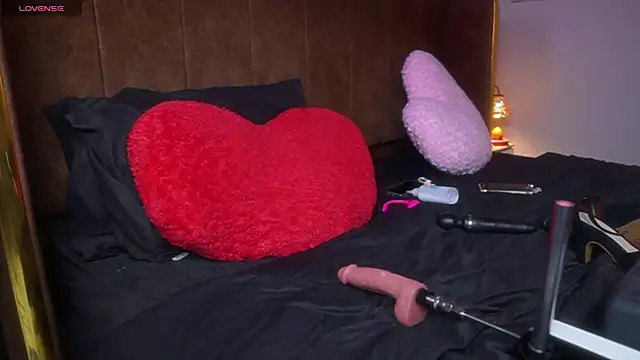 XXX chat uživo modela laybunny1