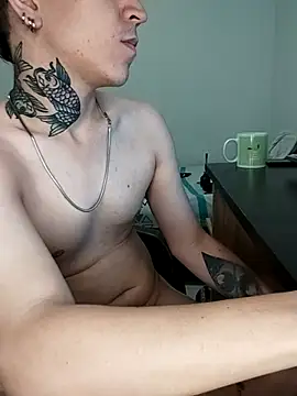 Michael_v77 Chat XXX live
