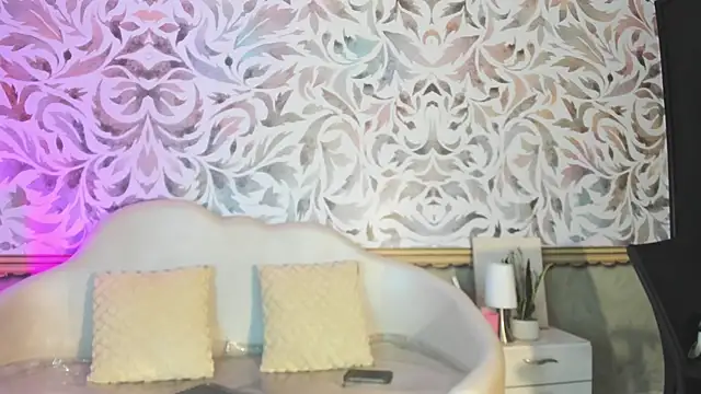 hot_luna_x's Live XXX Chat