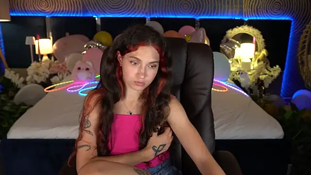 Chatroom XXX en direct de BabyFlowerr