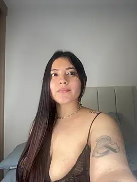 little_caro's Live XXX Chat