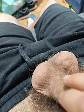 Testicle_Torture Webcamshow